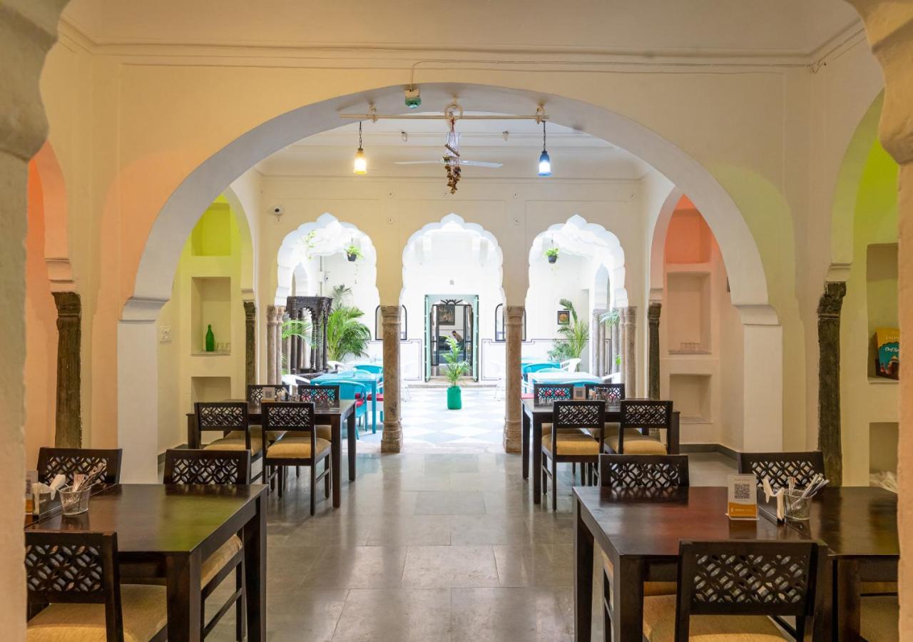 Bloom Boutique - Chelon Haveli Hotel Jaipur Bagian luar foto